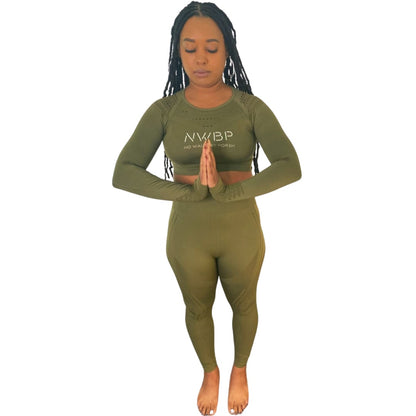 “Give me Courage” yoga set