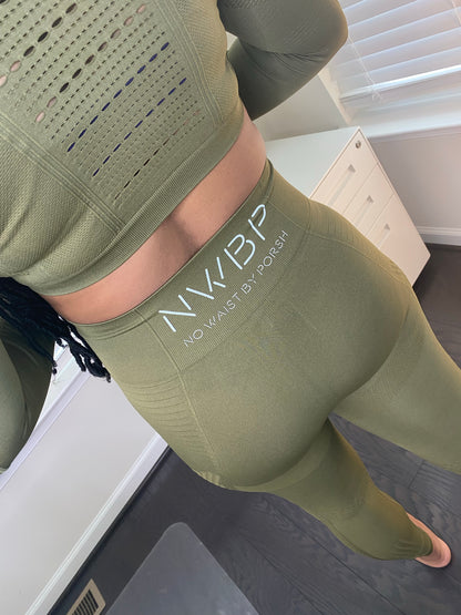 “Give me Courage” yoga set